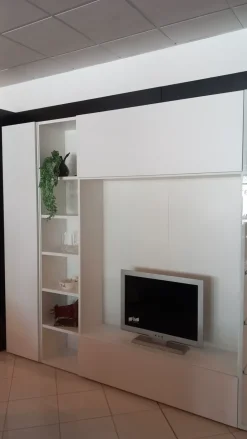 Sale Parete attrezzata Freedhome di in OFFERTA OUTLET Pareti Attrezzate