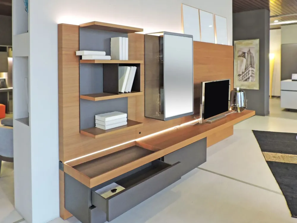 Parete attrezzata Grid della marca con un ribasso esclusivo^Molteni & C New