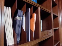 Artigianale Parete attrezzata Hilton in legno in Offerta Outlet- Pareti Attrezzate