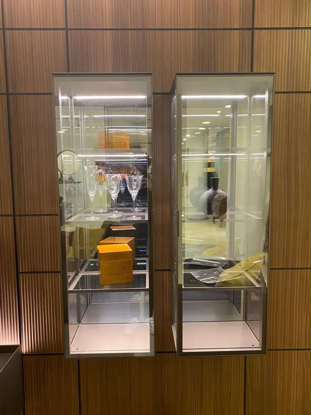 Parete attrezzata in stile design Modulor di in Offerta Outlet^Rimadesio Outlet