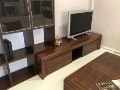 Clearance Parete attrezzata in stile design in legno Offerta Outlet Soggiorni Completi