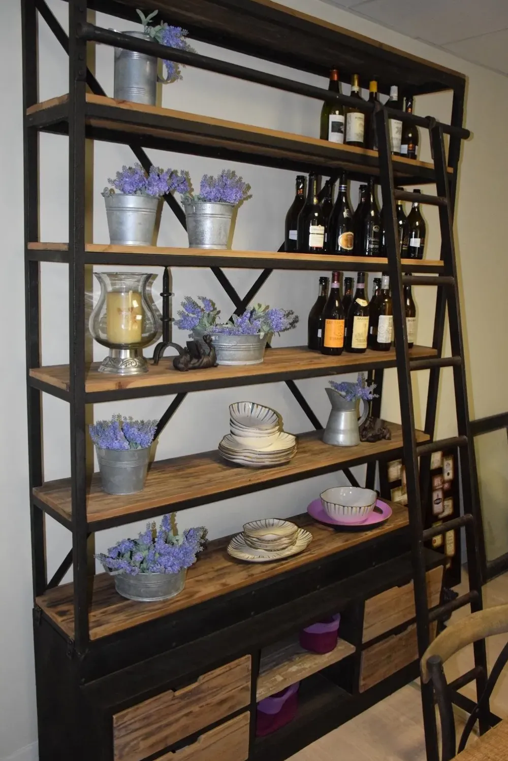 Parete attrezzata in stile moderno Agorà scala di a prezzo Outlet^Dibiesse Sale