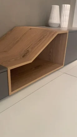 Parete attrezzata in stile design Dayton di in Offerta Outlet^Md work Best