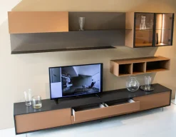 Hot Parete attrezzata Lampo dell'azienda con un ribasso esclusivo Pareti Attrezzate