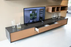 Hot Parete attrezzata Lampo dell'azienda con un ribasso esclusivo Pareti Attrezzate