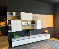 Orme Parete attrezzata Living light collection del marchio con un ribasso esclusivo- Pareti Attrezzate