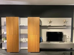 Clearance Parete attrezzata modello Wing di : richiedi ora il prezzo Pareti Attrezzate