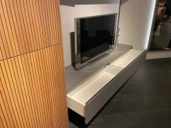 Clearance Parete attrezzata modello Wing di : richiedi ora il prezzo Pareti Attrezzate