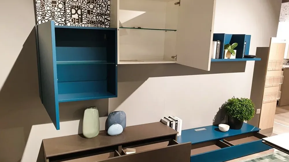 Outlet Parete attrezzata modello Manhattan di : scopri il prezzo Pareti Attrezzate