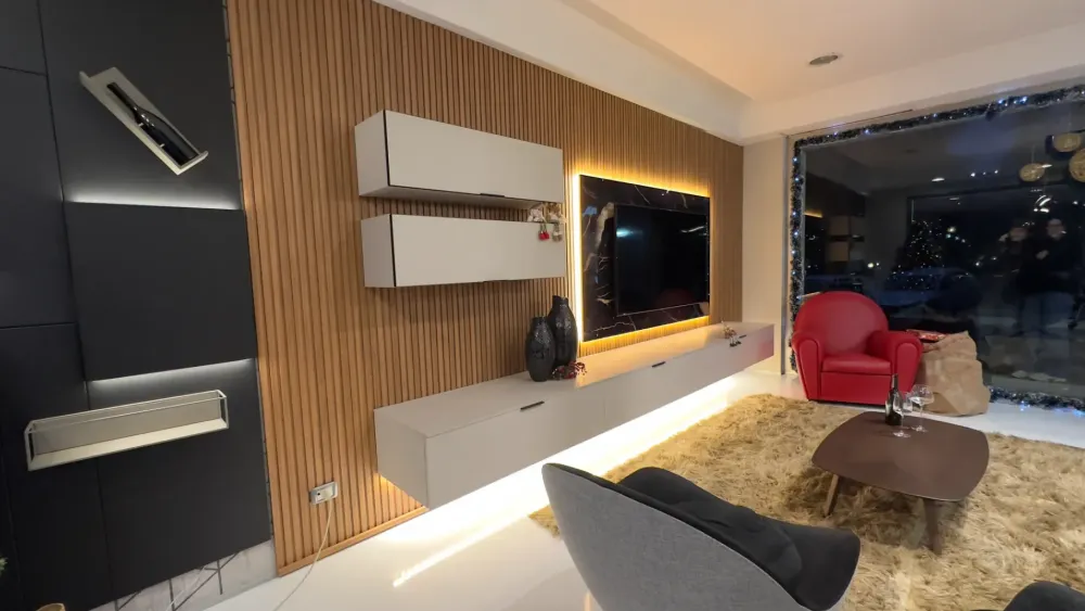 Outlet Parete attrezzata Monopoli di in OFFERTA OUTLET Pareti Attrezzate