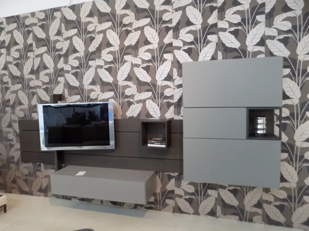 Online Parete attrezzata Parete attrezzata sorvolo in stile design a prezzo ribassato Pareti Attrezzate