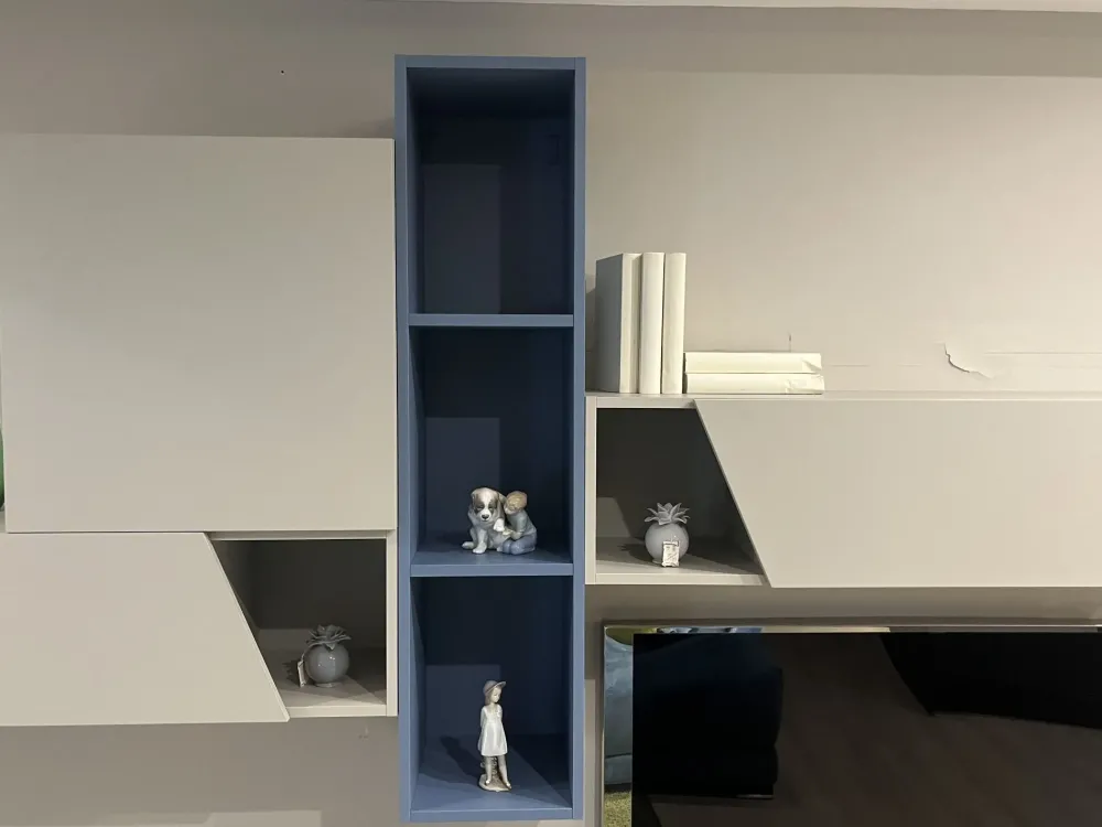 Parete attrezzata Pratico in stile moderno a prezzo scontato Pareti Attrezzate