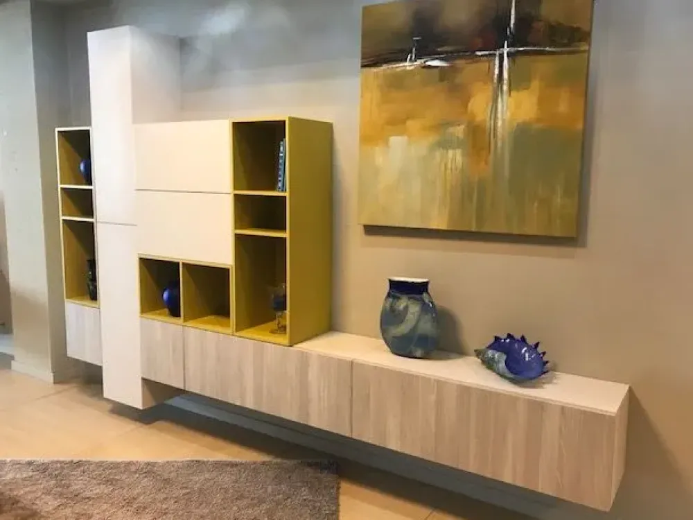 Parete attrezzata Replay del marchio con un ribasso esclusivo^Villanova Online