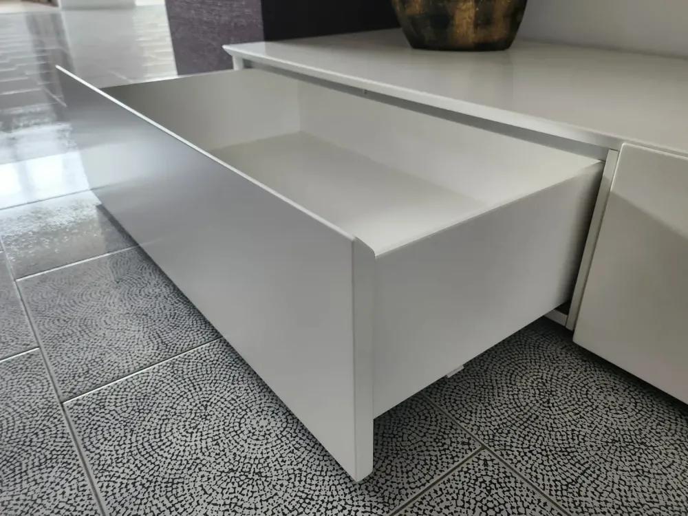 Napol Parete attrezzata S335 in stile moderna a prezzo ribassato- Pareti Attrezzate