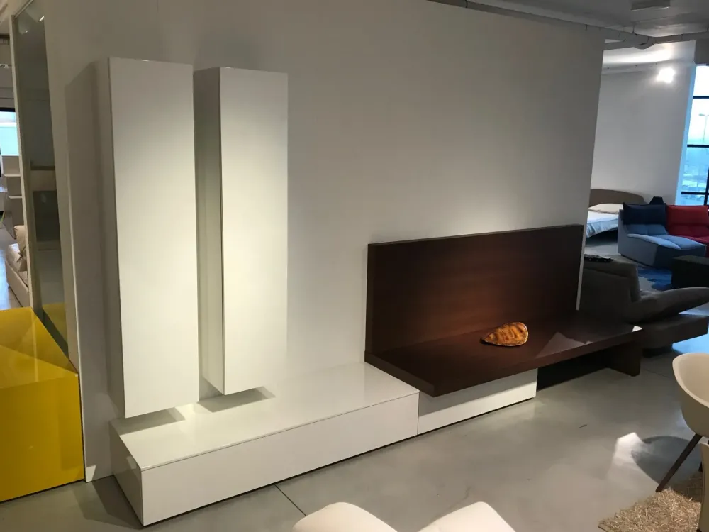 Sale Parete attrezzata Selecta di in stile moderno a prezzo scontato Pareti Attrezzate