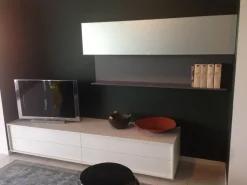 Clearance Parete attrezzata Thesis di scontata del 70% Pareti Attrezzate