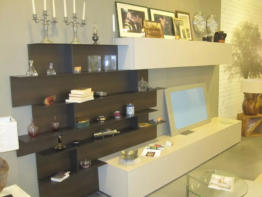 Parete attrezzata in laccato opaco Atlante in Offerta Outlet^Tomasella New