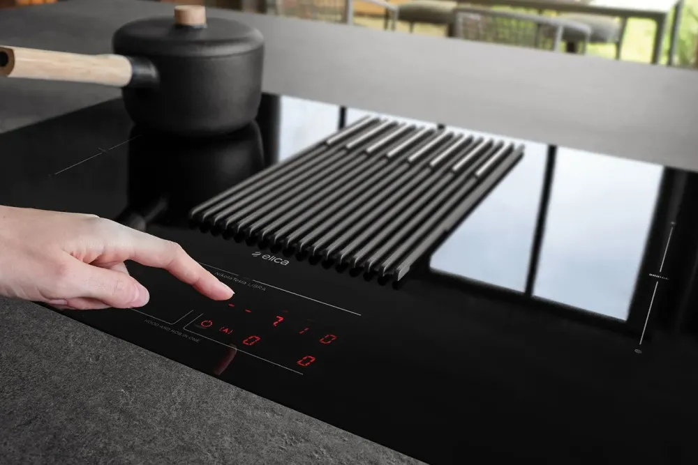 Piano cottura Nikolatesla libra in Offerta Outlet^Elica Hot