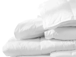 Sale Piumino modello Piumino 4 stagioni della marca a prezzi convenienti Biancheria Per La Casa