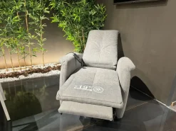 Spazio Relax Poltrona Artù con movimento relax a marchio con uno sconto imperdibile- Poltrone Relax