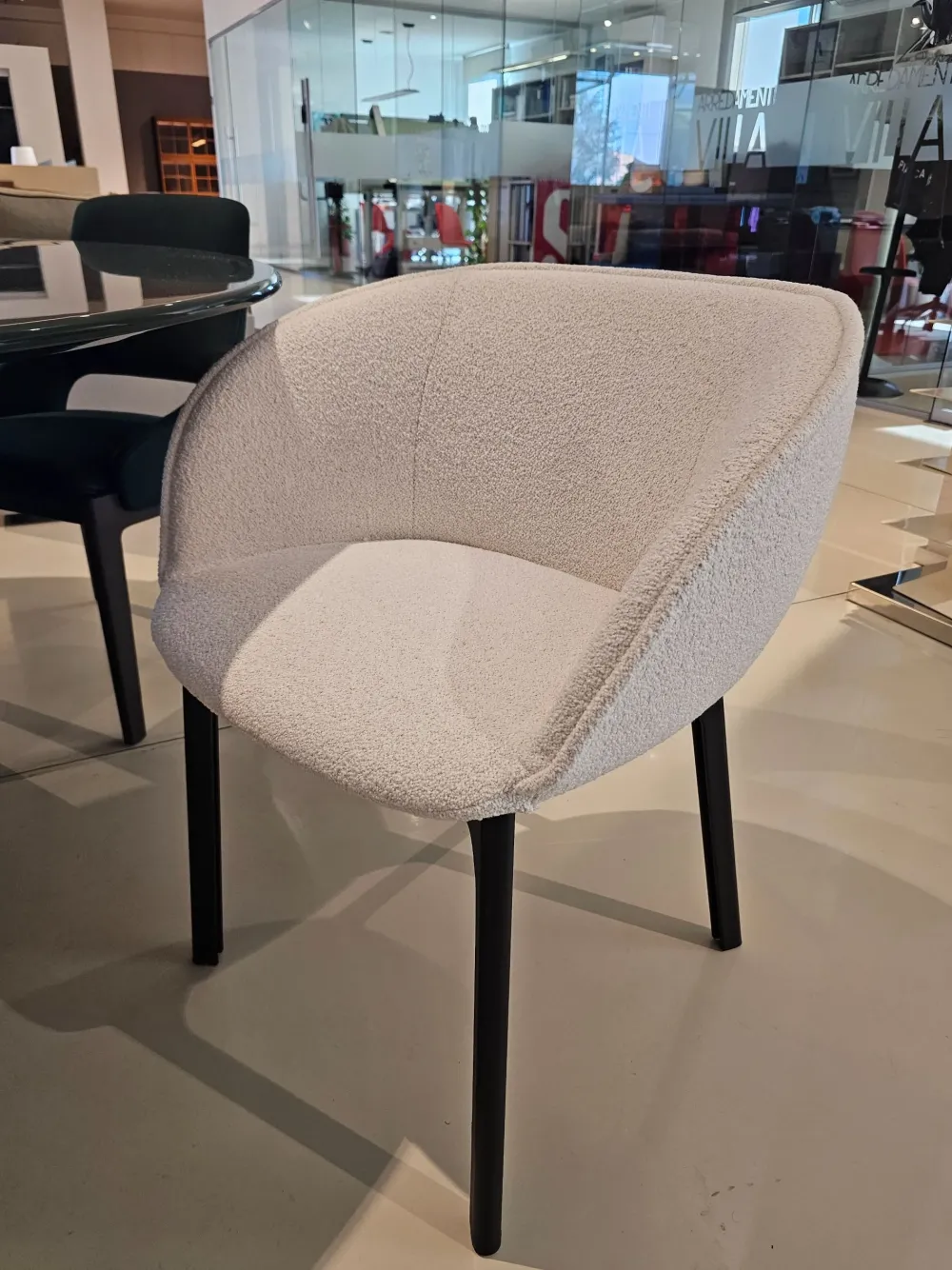 Poltrona con seduta fissa Charla in Offerta Outlet^Kartell New