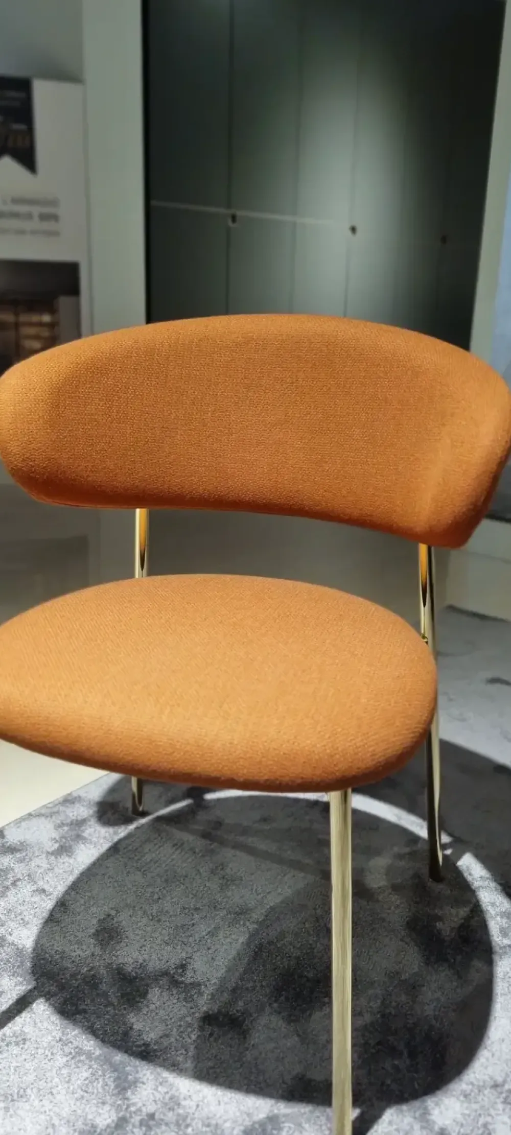 Poltrona con seduta fissa Oleandro a prezzo scontato Poltrone