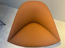 Poltrona con seduta fissa Colina m in Offerta Outlet^Collezione esclusiva