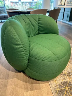 Poltrona con seduta fissa Reef a prezzo scontato^Connubia New