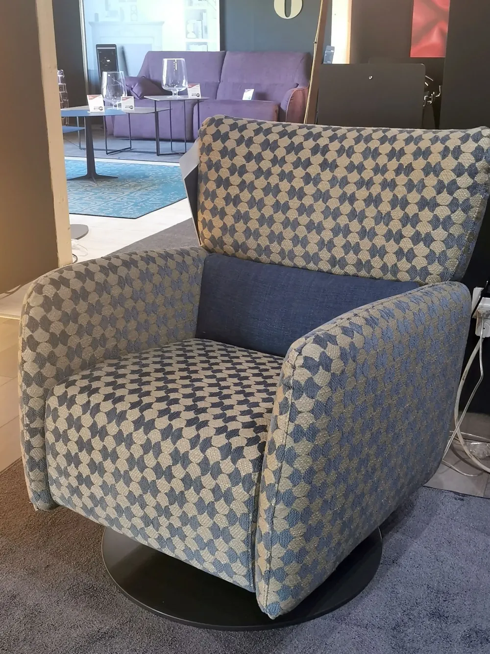 Egoitaliano Poltrona con seduta fissa Honey in Offerta Outlet- Poltrone