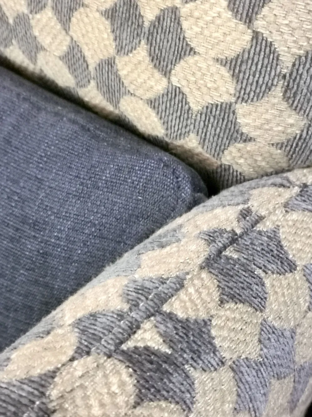 Egoitaliano Poltrona con seduta fissa Honey in Offerta Outlet- Poltrone