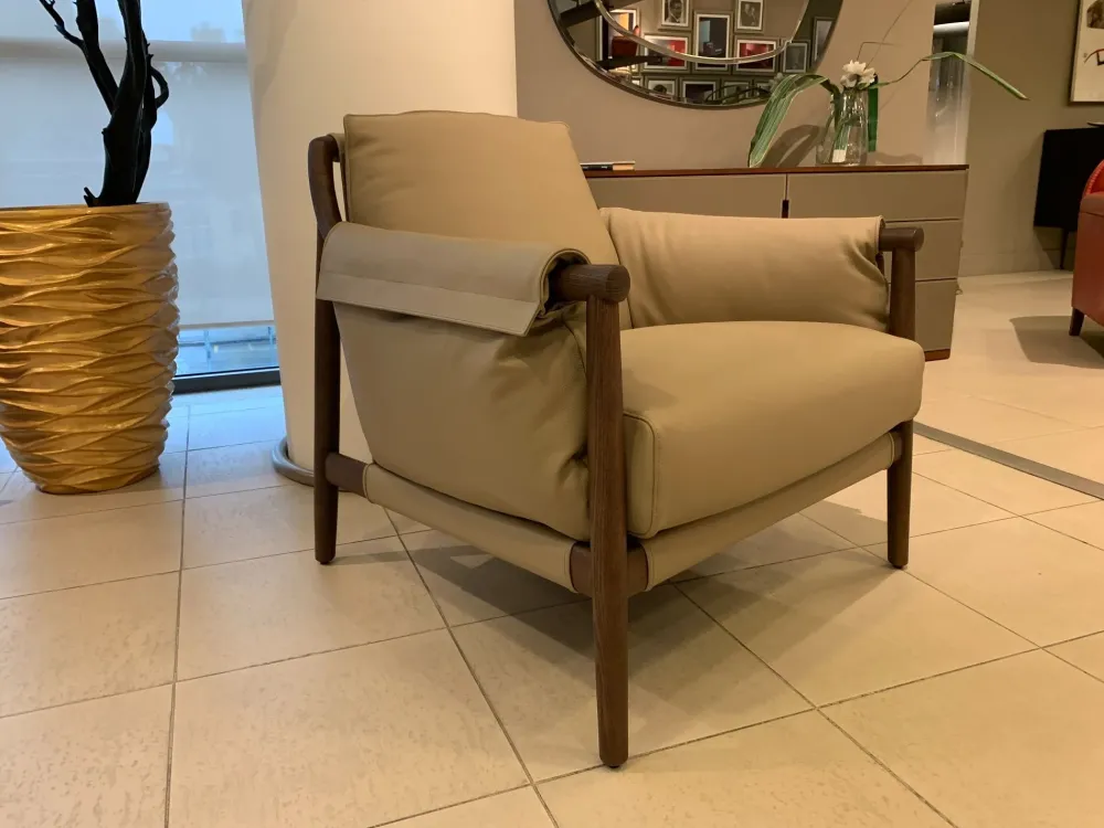 Best Poltrona con seduta fissa Times lounge in Offerta Outlet Poltrone