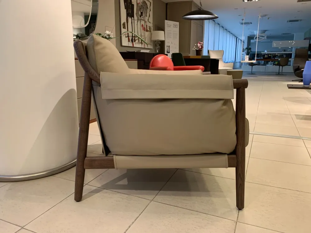 Best Poltrona con seduta fissa Times lounge in Offerta Outlet Poltrone