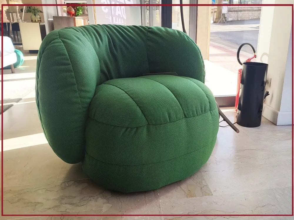 Poltrona con seduta fissa Reef a prezzo Outlet^Connubia Outlet