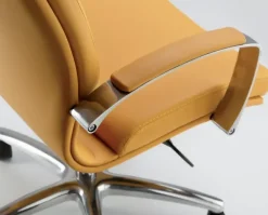 Outlet Poltrona da ufficio in ecopelle Zeta direzionale a marchio in offerta Arredo Ufficio