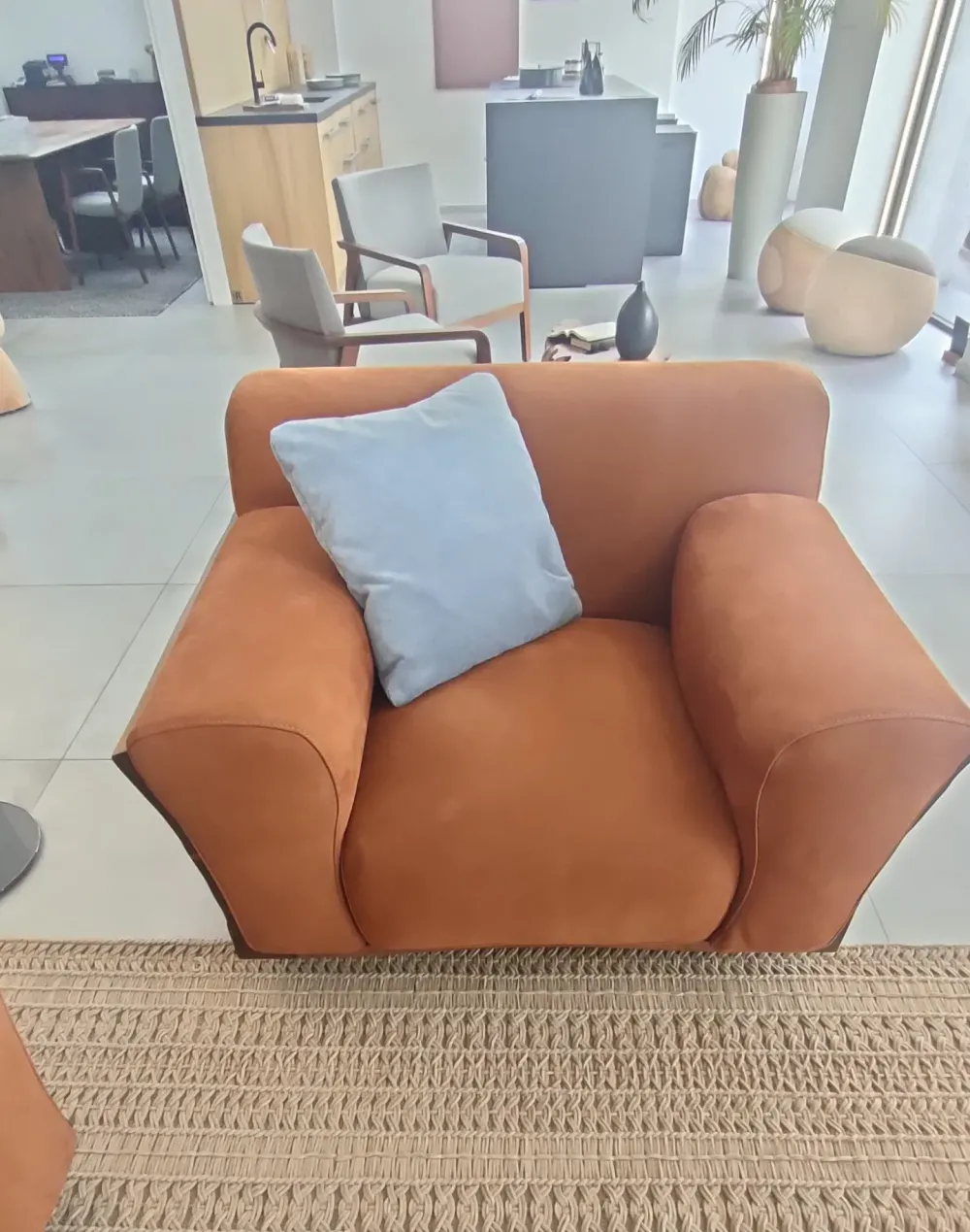 Riva 1920 Poltrona in Pelle Nudo a prezzo Outlet- Poltrone