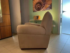 Hot Poltrona in Pelle Vanity fair limited edition a prezzo Outlet Poltrone