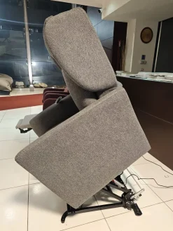 Poltrona in stile classica Poltrona relax virgina plus in Offerta Outlet^Relax & riposo