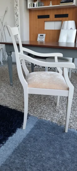 Mobilificio Bellutti Poltrona in Tessuto Modello quadrifogli in Offerta Outlet- Poltrone