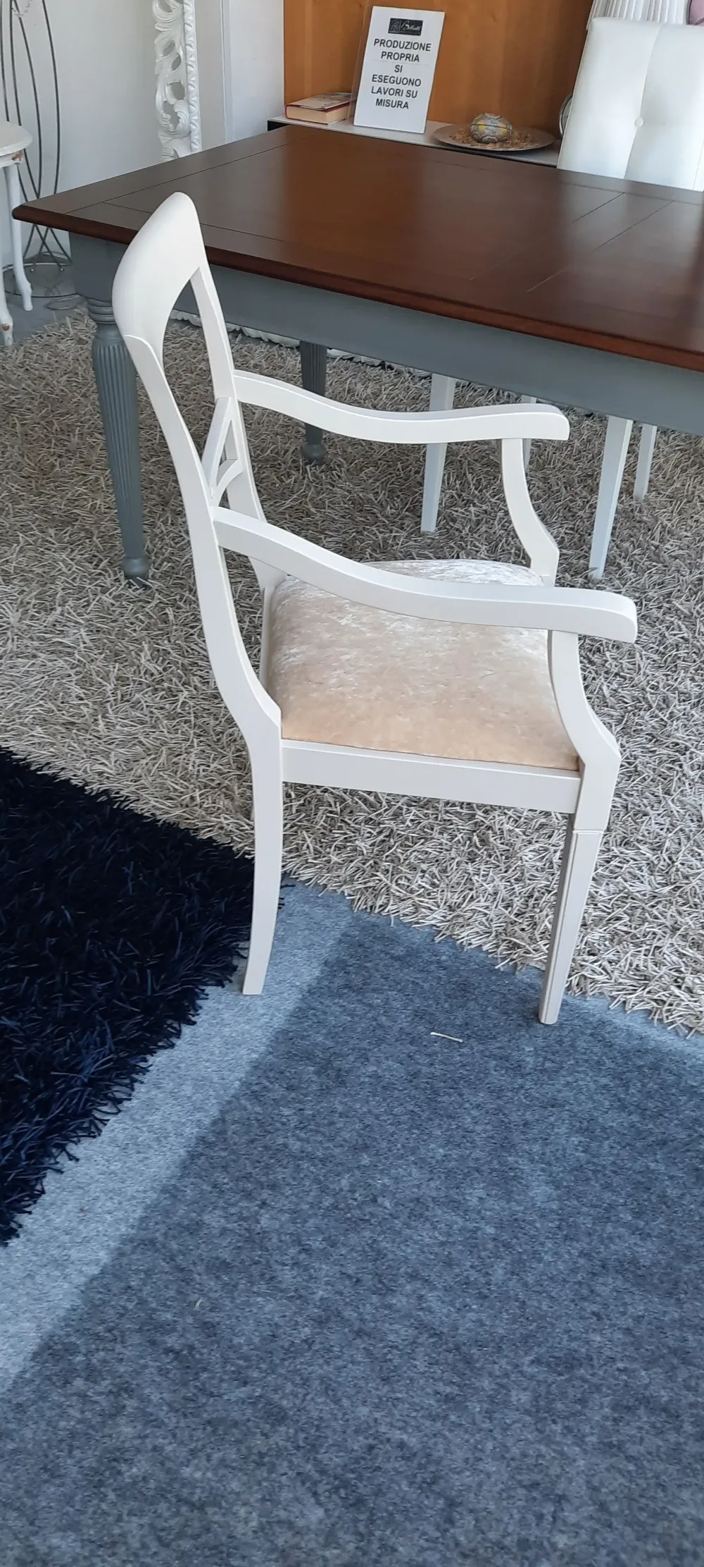 Mobilificio Bellutti Poltrona in Tessuto Modello quadrifogli in Offerta Outlet- Poltrone