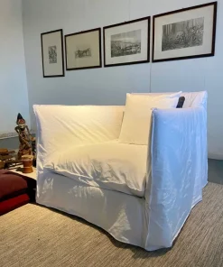 Outlet Poltrona in Tessuto Poltrona ghost 01 a prezzo scontato Poltrone