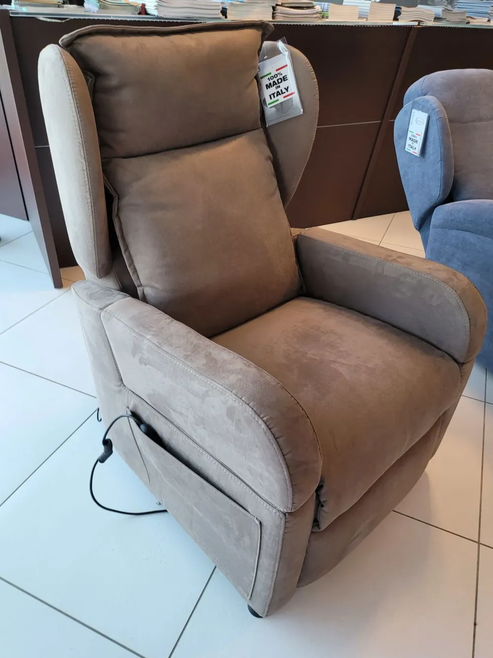 Poltrona Karol 2021 con movimento relax a marchio con uno sconto imperdibile^Vitarelax Hot