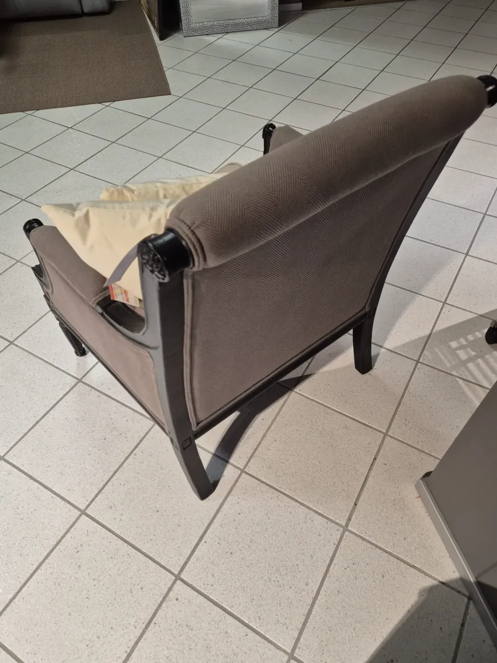 Dialma Brown Poltrona Legno in Tessuto SCONTATA- Poltrone