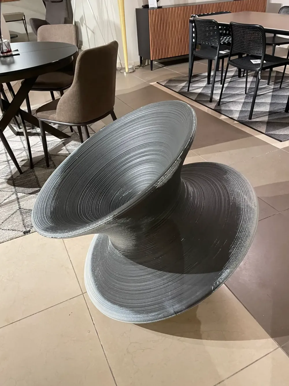 Poltrona spun in Microfibra SCONTATA^Magis Clearance