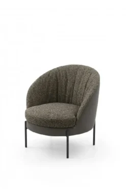 Hot Poltrona modello Oyster ad un prezzo conveniente Poltrone