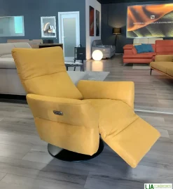 Clearance Poltrona modello Ozzy° a prezzi outlet Poltrone