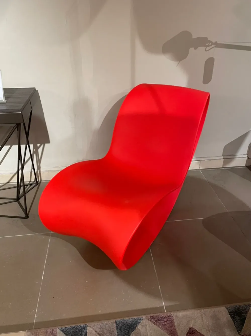 Magis Poltrona modello Voido a prezzi outlet- Poltrone