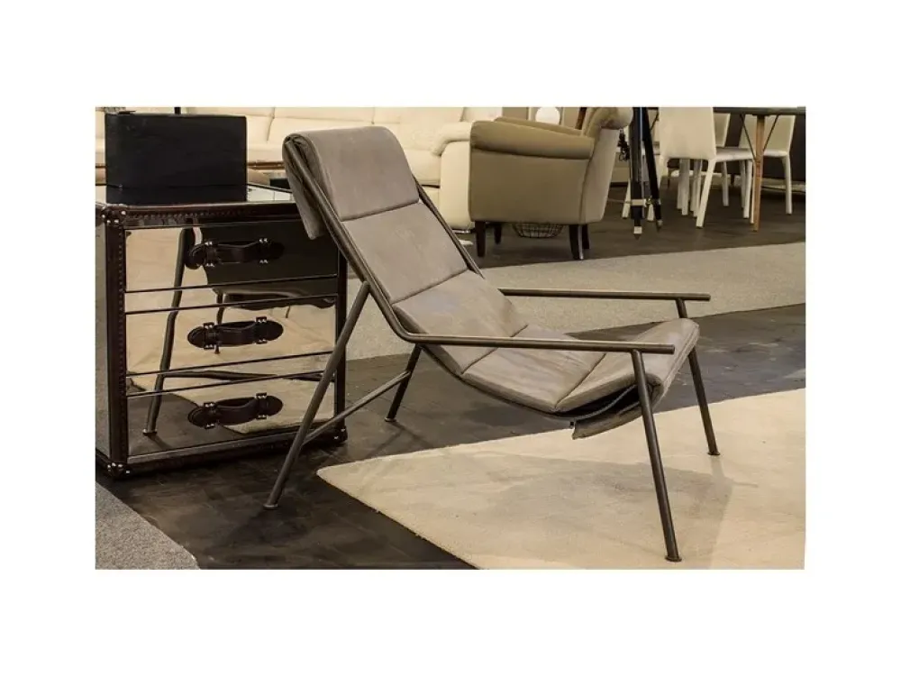 Doimo Salotti Poltrona Moon con sconto 39%- Poltrone