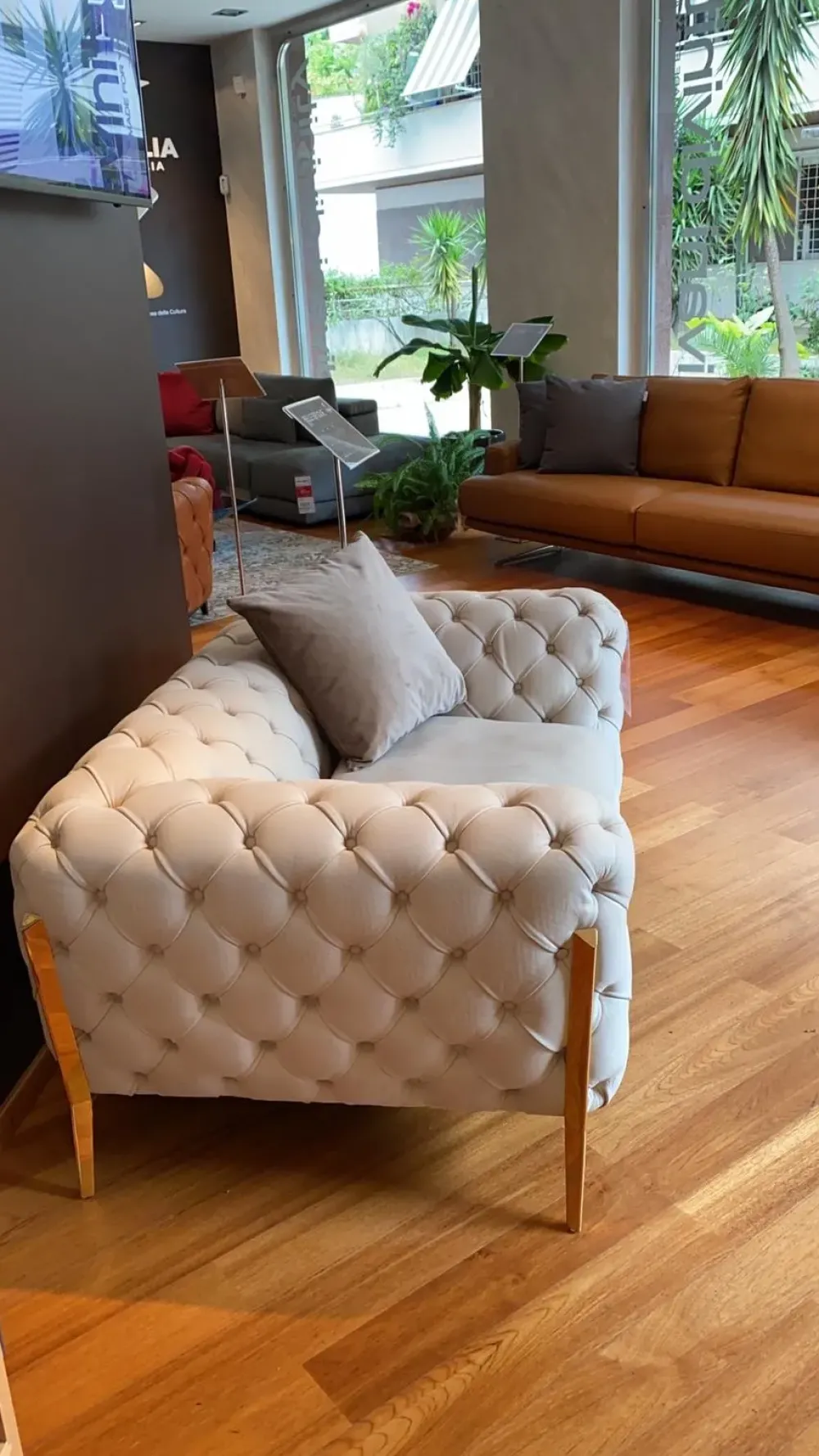 Online Poltrona pelle in misto piuma in Offerta Outlet Poltrone