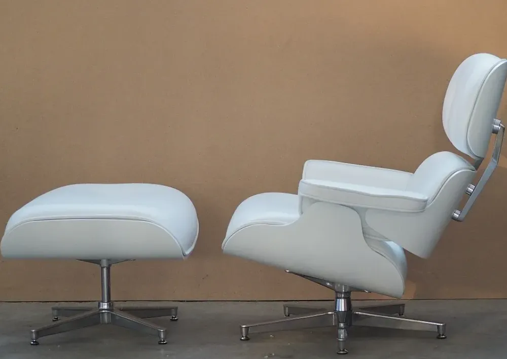 Poltrona Poltrona girvole modello eames in Pelle SCONTATA Poltrone