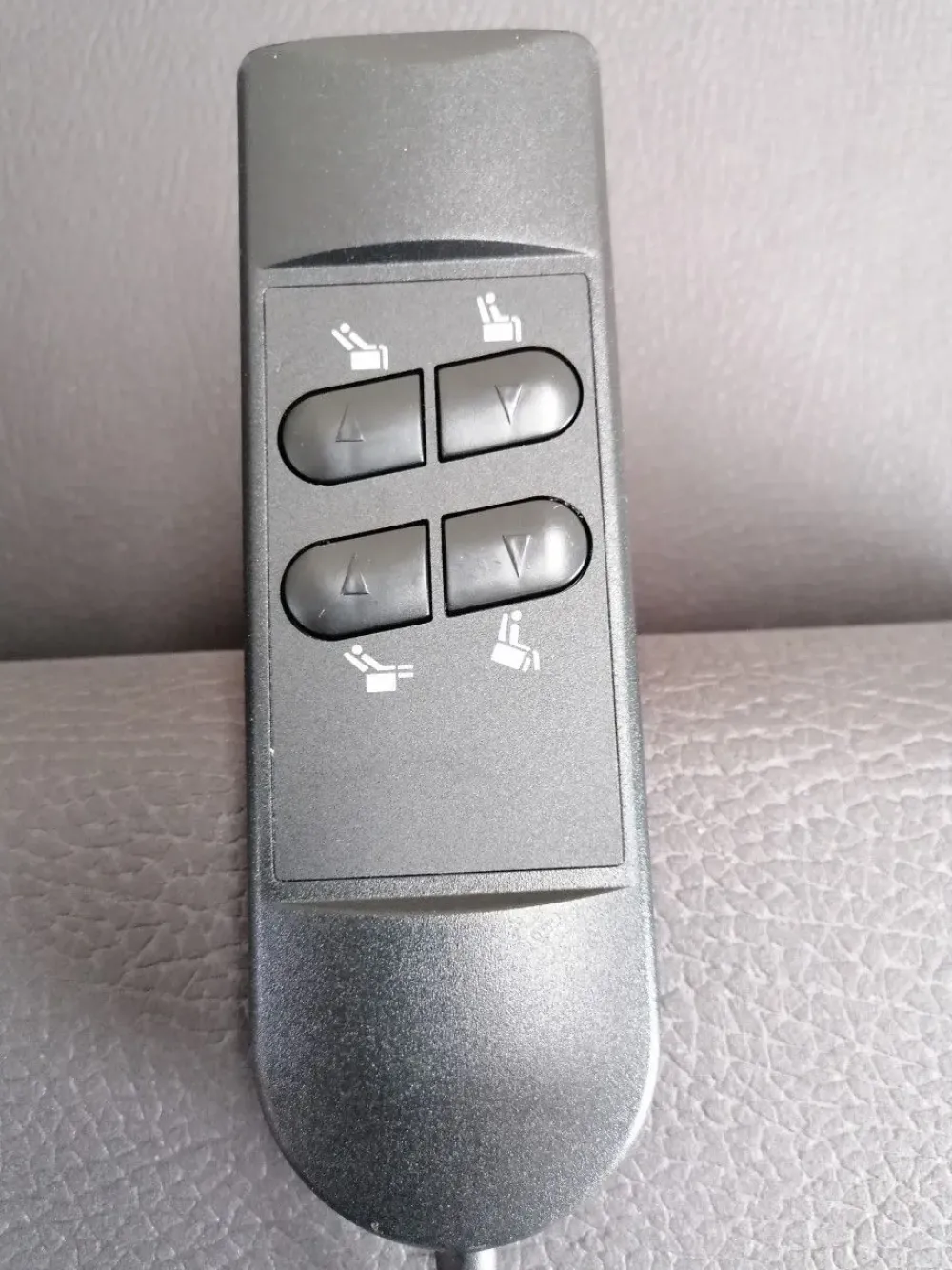 Outlet Poltrona relax in Ecopelle Arabella scontata Poltrone Relax